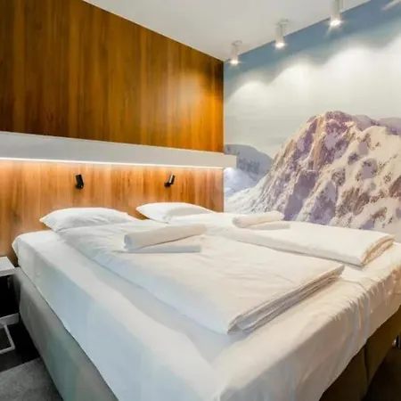 Deluxe Karkonoska 13 Nr 4 Triventi Mountain Basen, Sauny, Jacuzzi *